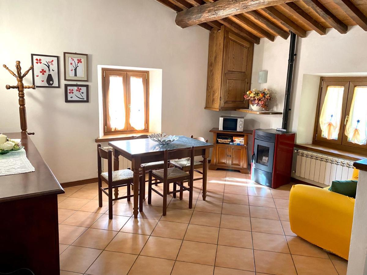 Il Casale Di Rolando Lägenhet Castiglione di Garfagnana Exteriör bild