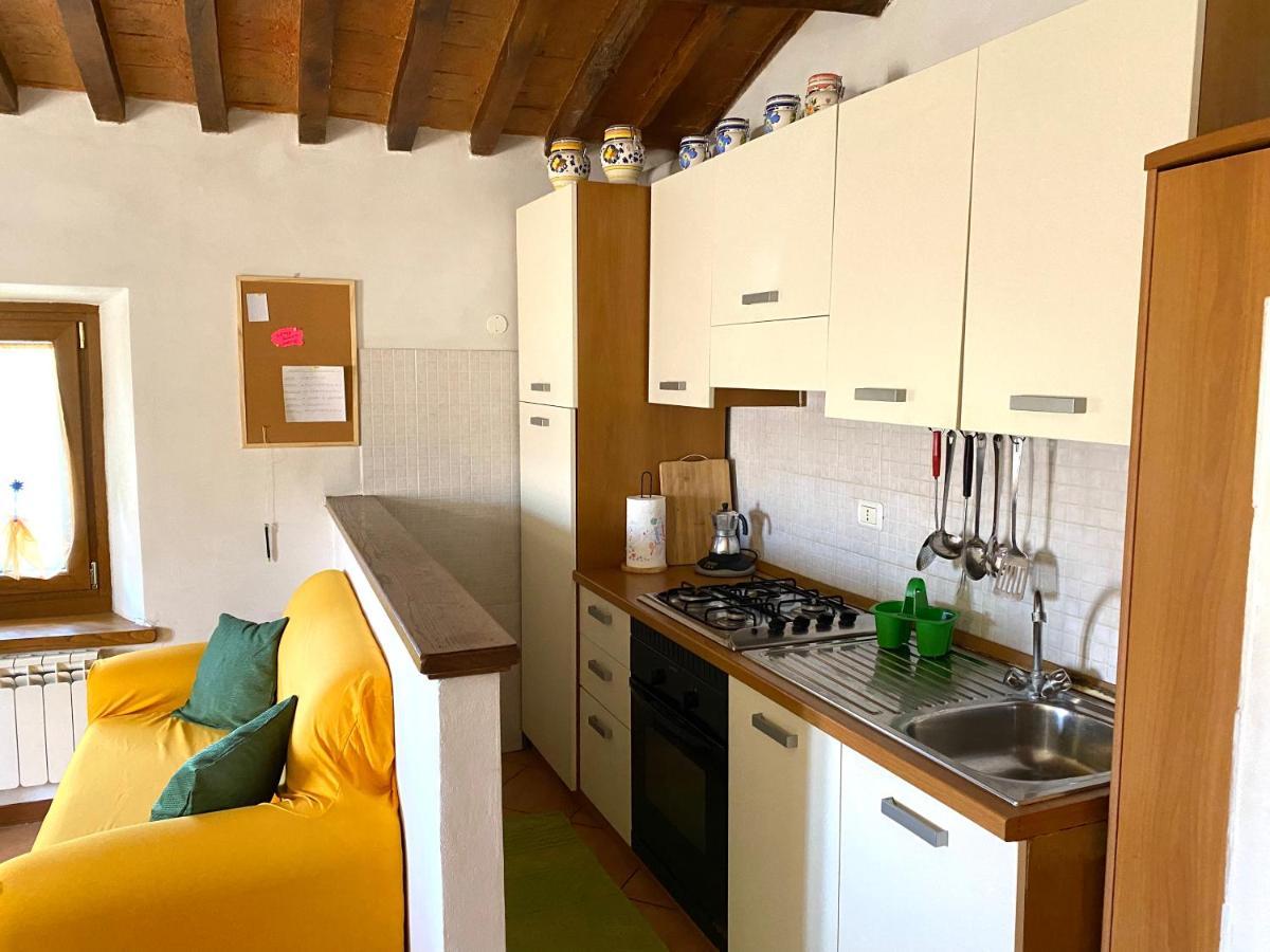 Il Casale Di Rolando Lägenhet Castiglione di Garfagnana Exteriör bild