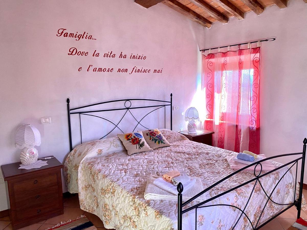Il Casale Di Rolando Lägenhet Castiglione di Garfagnana Exteriör bild